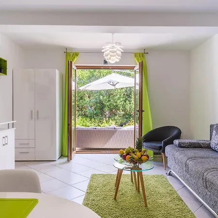 Downtown Dorian And Nadia Апартаменты *