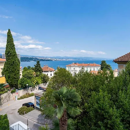 Downtown Dorian And Nadia Апартаменты