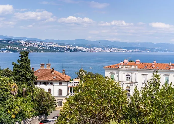 Apartment Downtown Dorian And Nadia Opatija