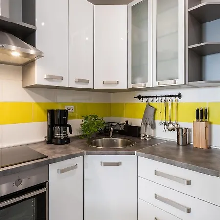 Downtown Dorian And Nadia Apartament *