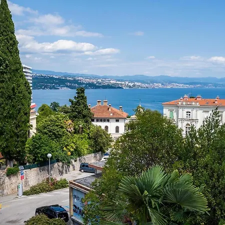 Apartament Downtown Dorian And Nadia *