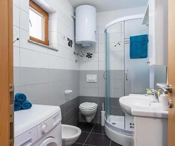 Downtown Dorian And Nadia Apartman Abbázia